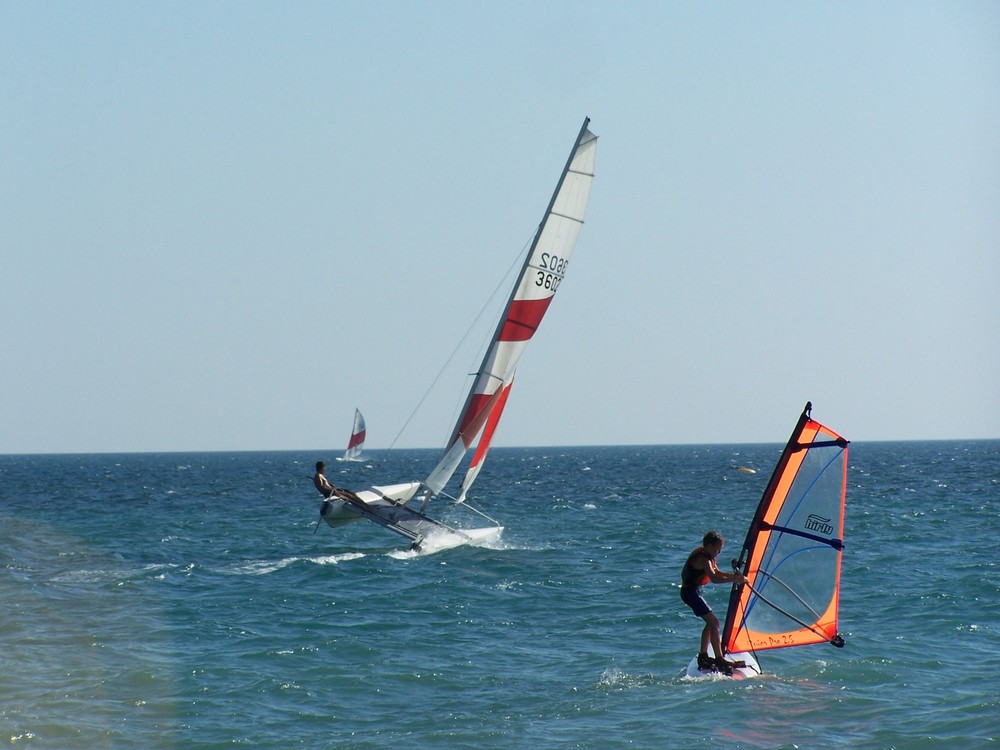 Katamaran bei leichter wind