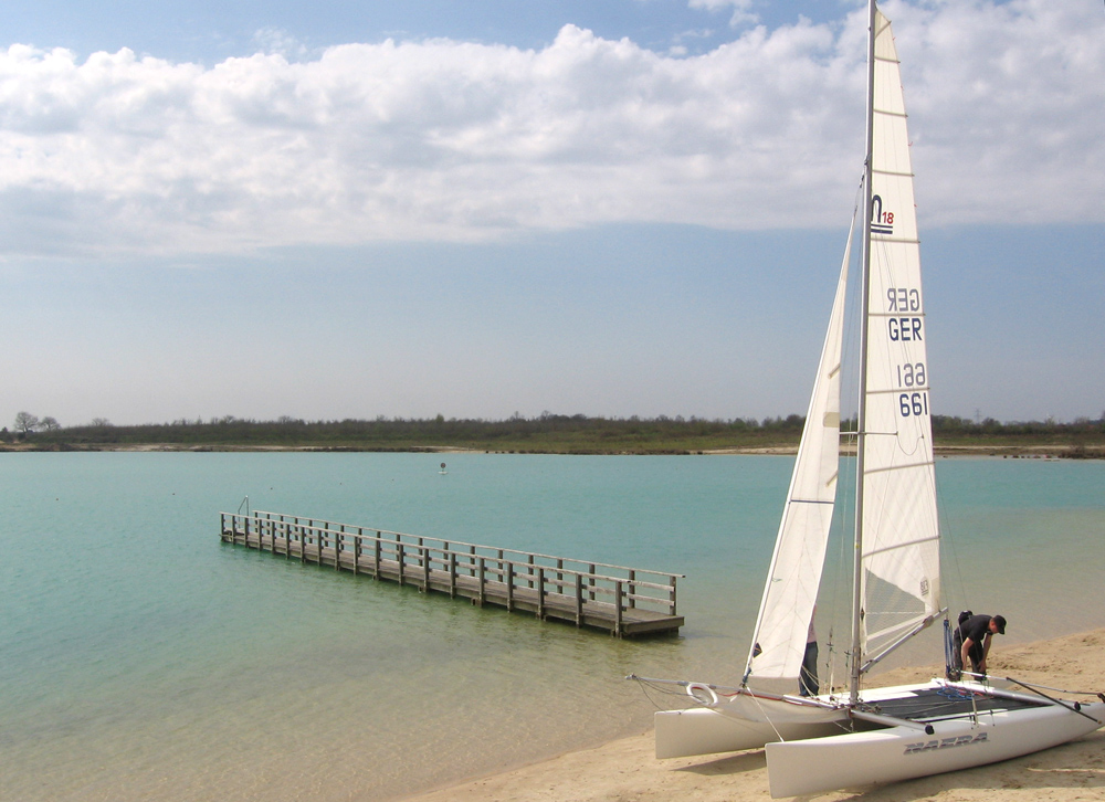 Katamaran Walchum Emsland Baggersee (Nacra)