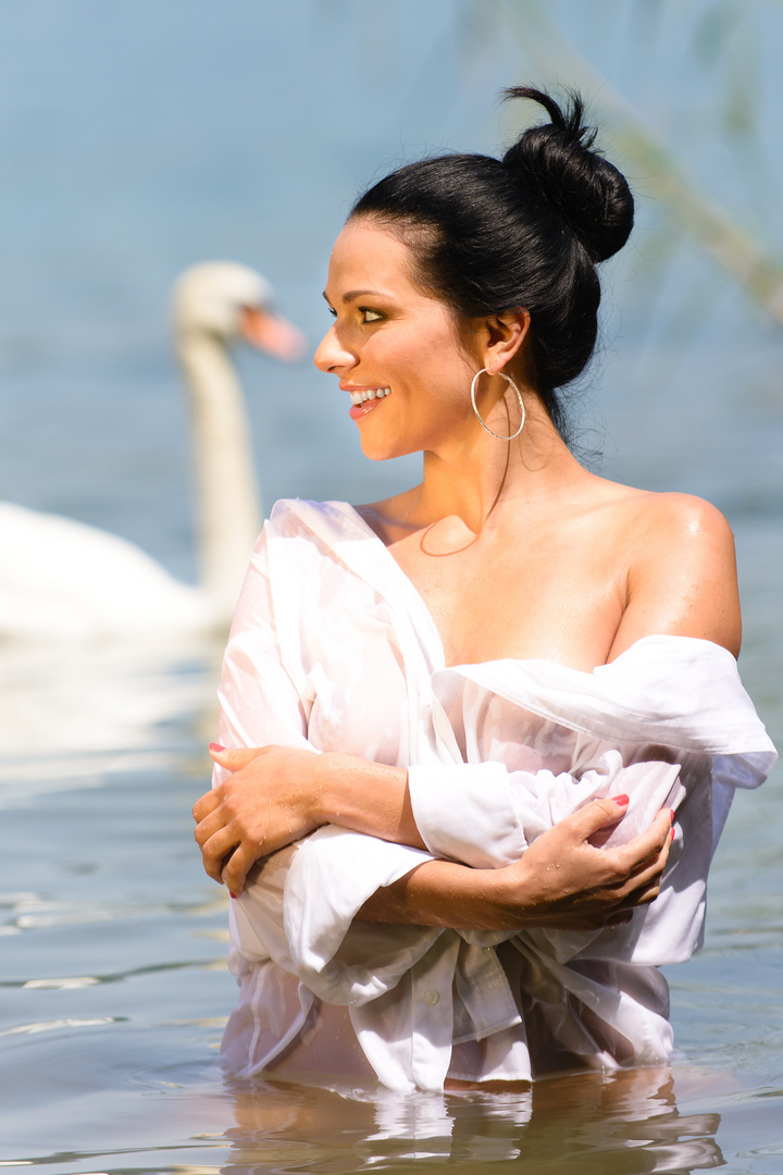 Katerina And The Swan