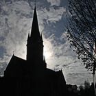 kath. Kirche St. Agatha in Lennestadt-Altenhundem im Gegenlicht