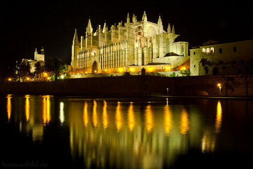 Kathedrale bei Nacht in Palma