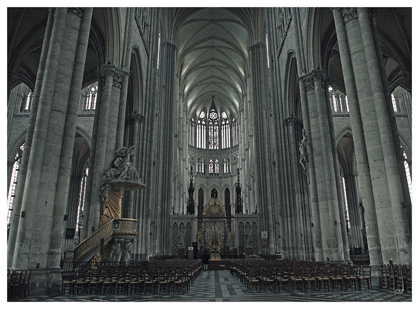 Kathedrale in Amiens 02