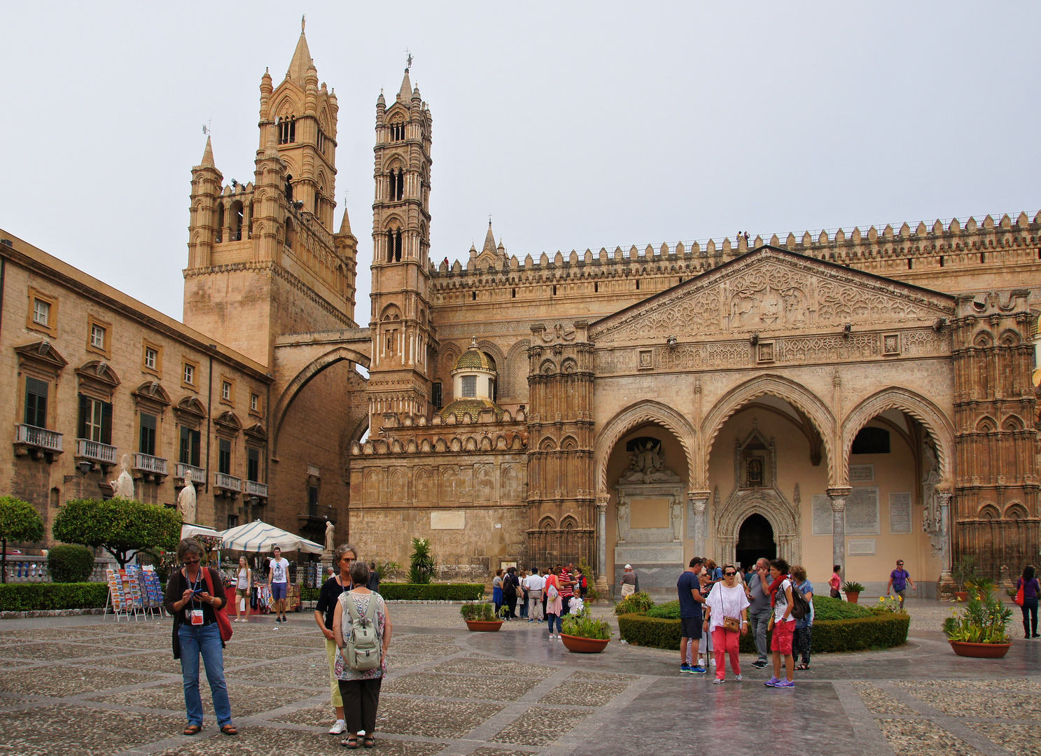 Kathedrale Palermo, linke Seite