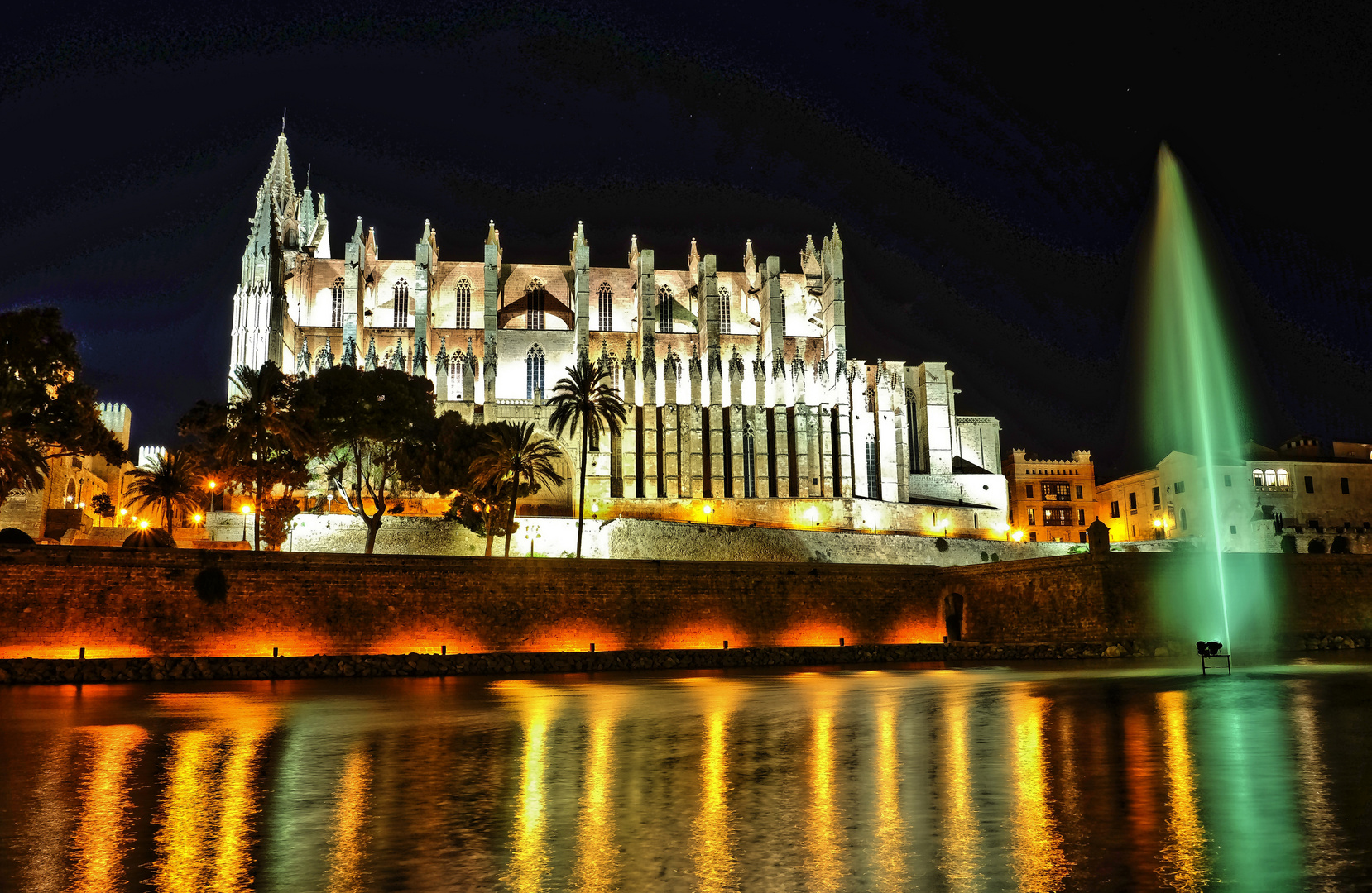 Kathedrale Palma im Nachtglanz 