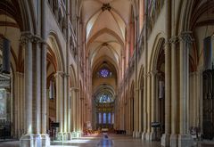 **KATHEDRALE ST. JEAN BAPTISTE-LYON**