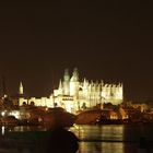 Kathedrale von Palma bei Nacht