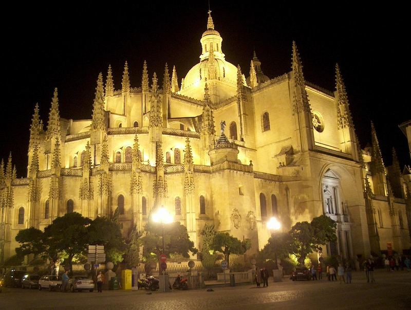 Kathedrale von Segovia am Abend