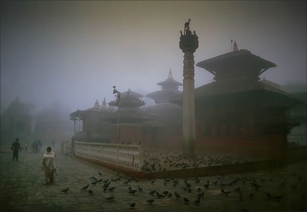 * Kathmandu am Morgen * (Analog 1990)