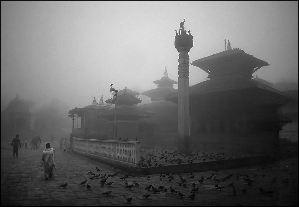 * Kathmandu erwacht ... (Scan)