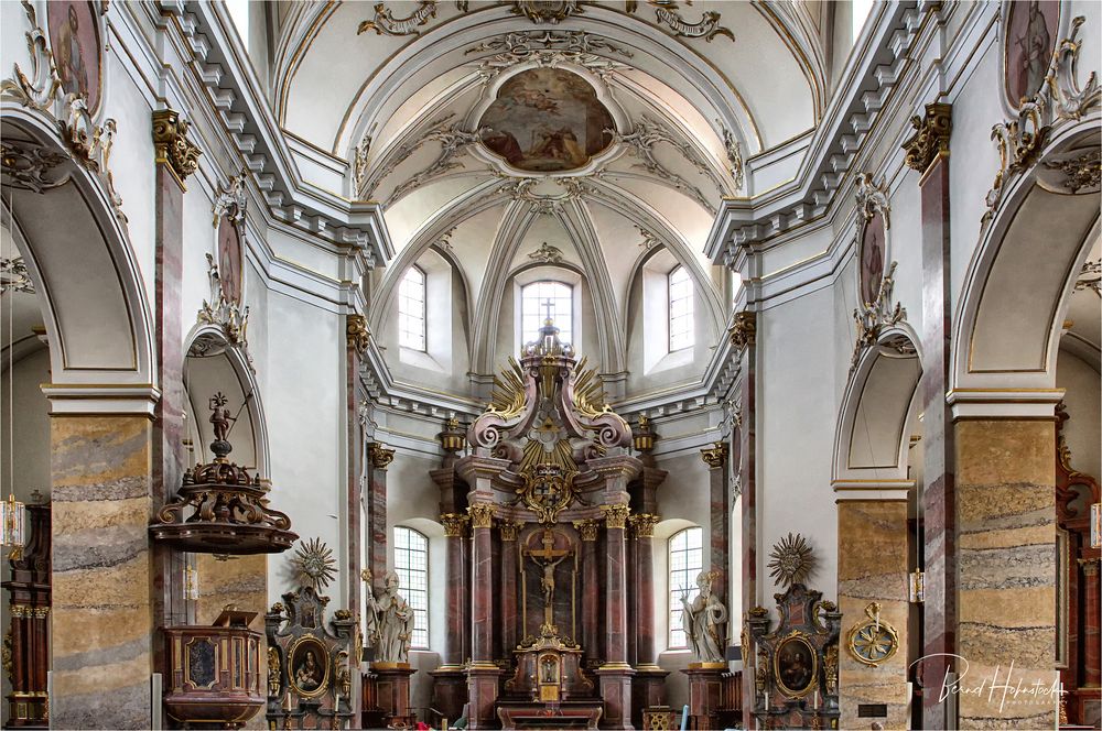  Katholische Stadtpfarrkirche St. Blasius in Fulda