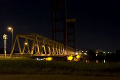 Kattwykbrücke bei Nacht