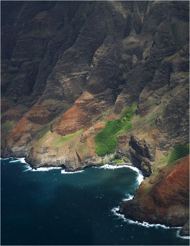 Kauai Helicopter Tour - Part 5 (Napali Coast, my absolute favorite)