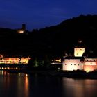 Kaub am Rhein bei Nacht