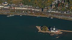 KAUB am Rhein mit Burg Pfalzgrafenstein