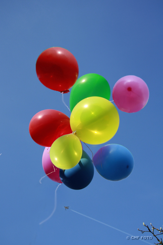 Kauf Dir einen bunten Luftballon