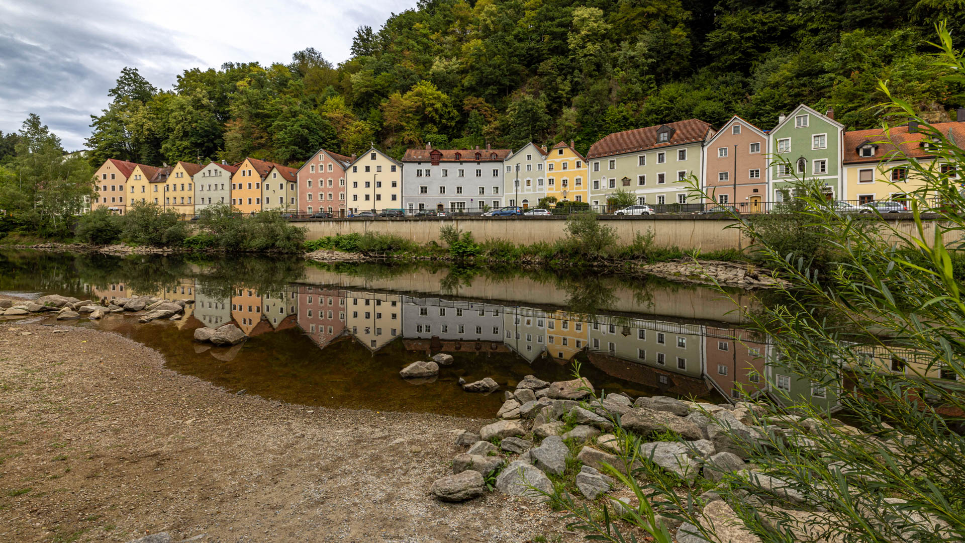 Kaufmannshäuser entlang der Ilz (Passau) / Merchant houses along the Ilz (Passau)