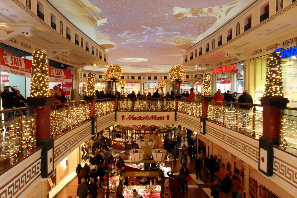Kaufrausch Foto & Bild gratulation und feiertage, weihnachten