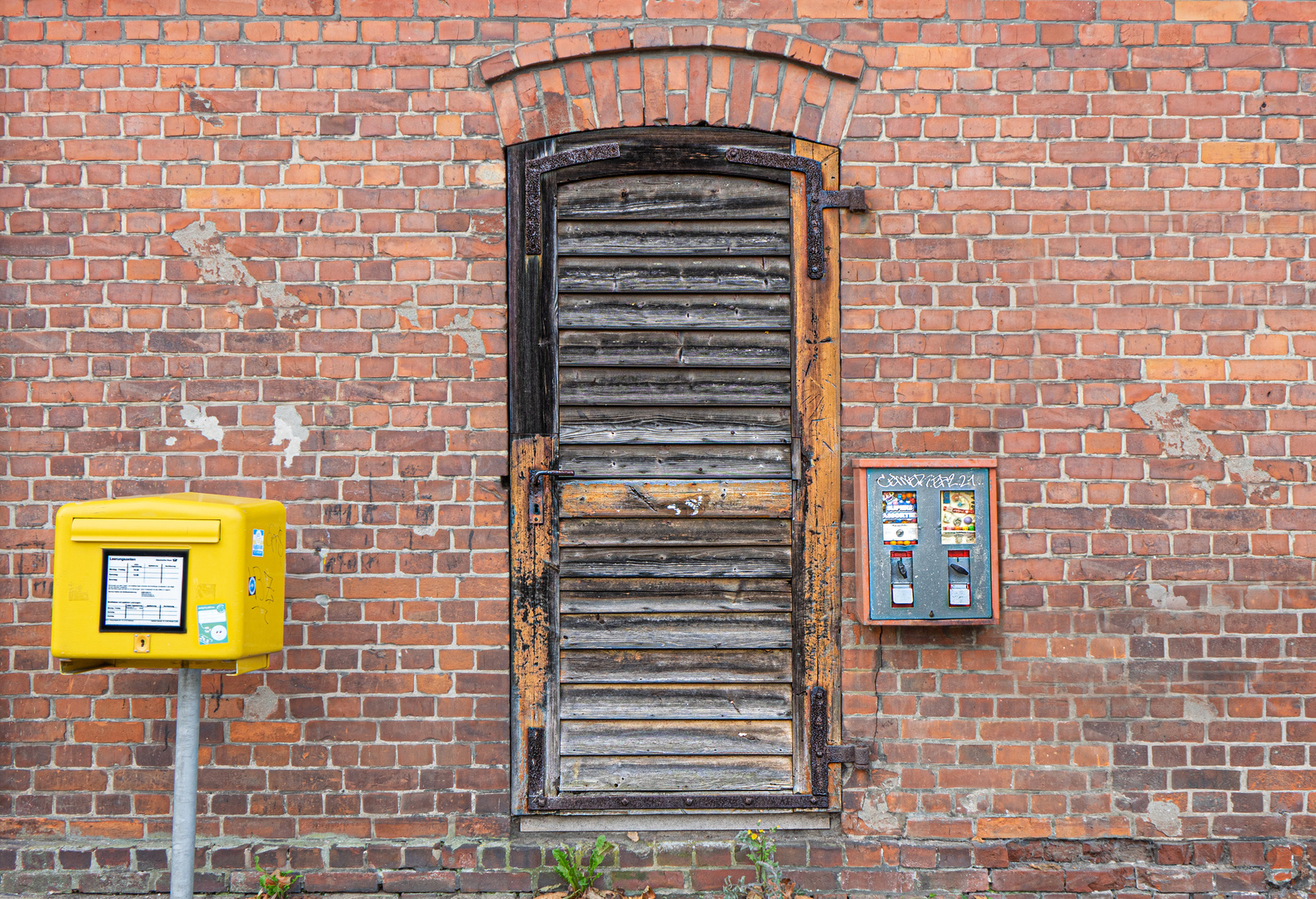 kaugummiautomat und die Tür