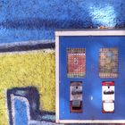 Kaugummiautomat vor Graffitiwand