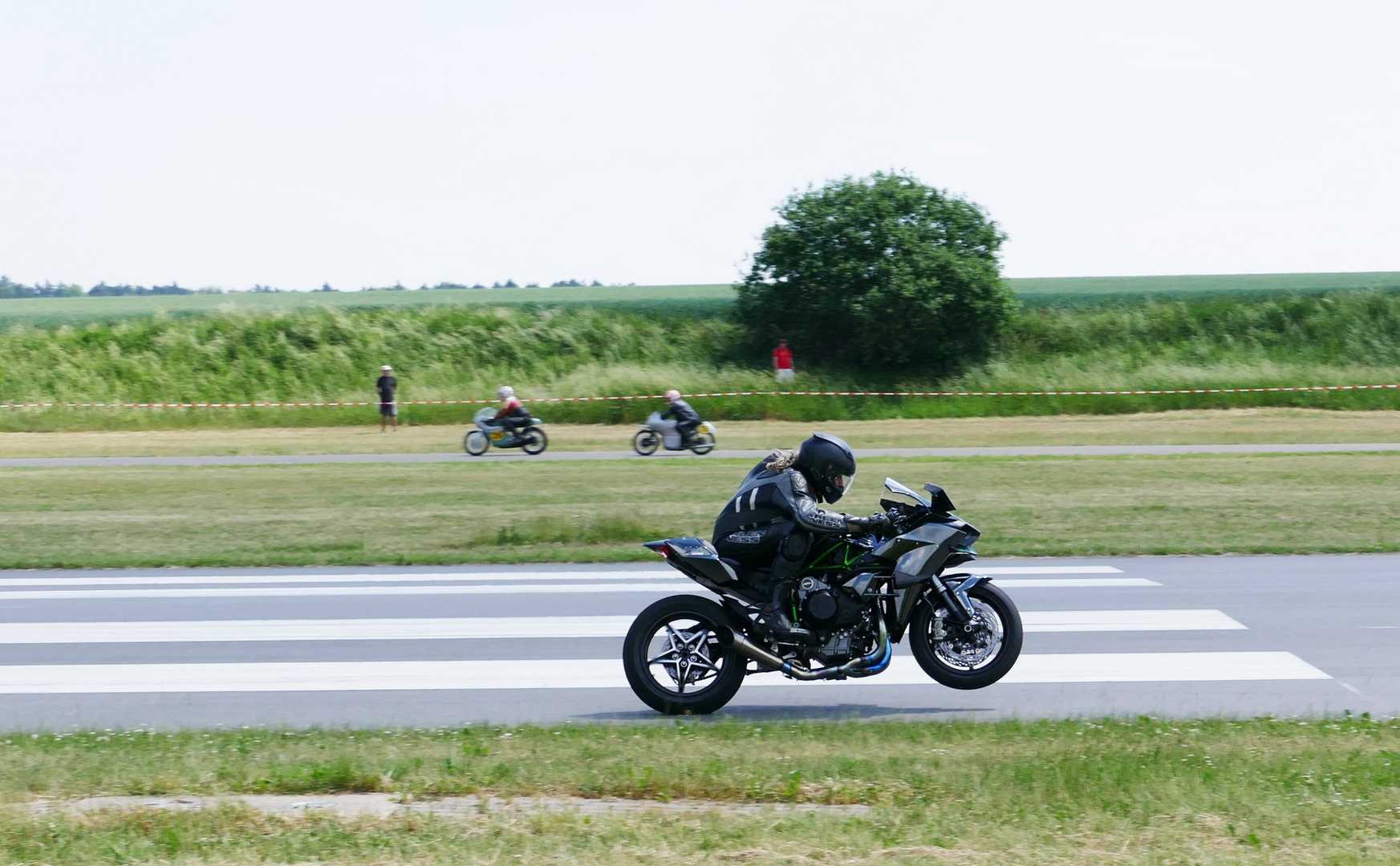 Kawasaki Ninja H2R in Aktion