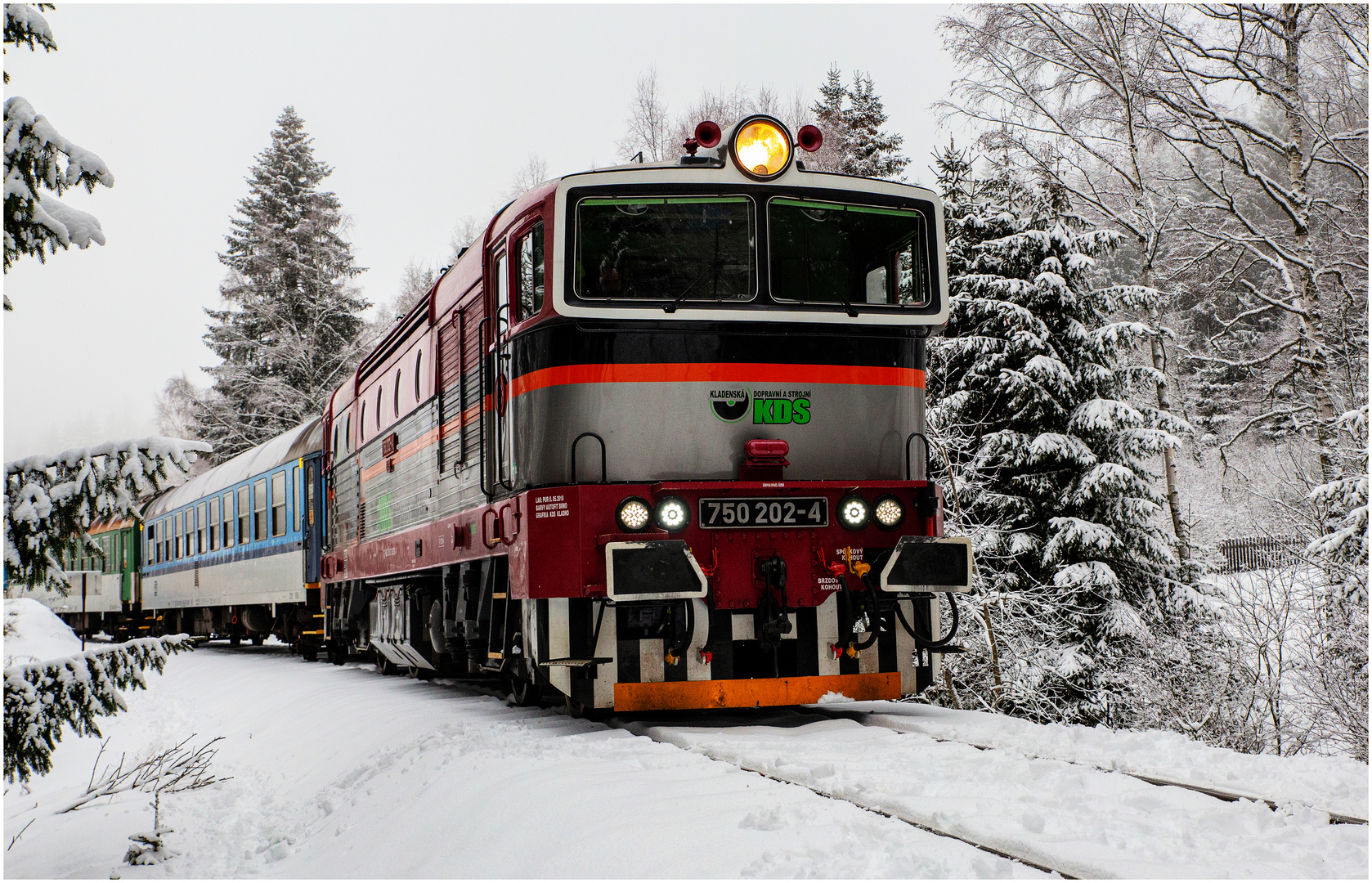 KDS 750 202-4 im tschechischen Winter 