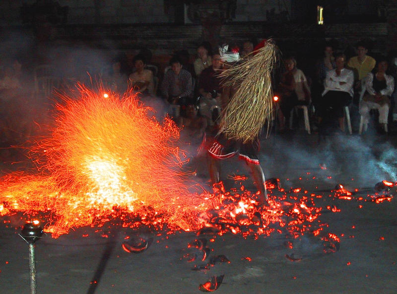 Kecak- Feuertanz