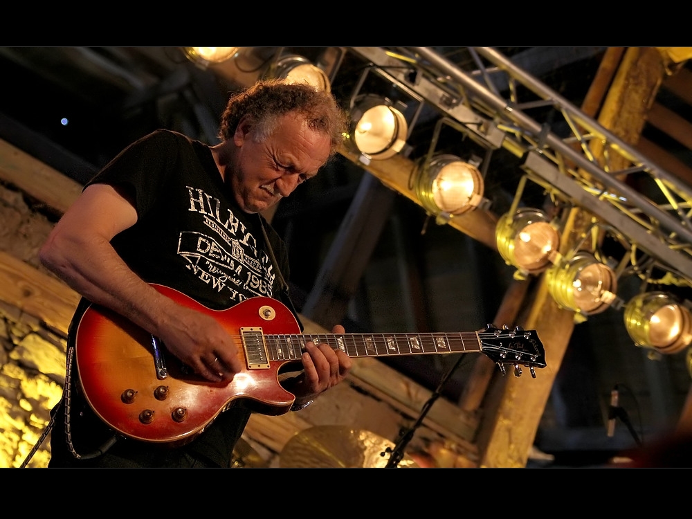 KEES SCHIPPER / Bluesrock in der Scheune