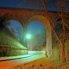 Kefferhäuser Bahnbrücke bei Nacht