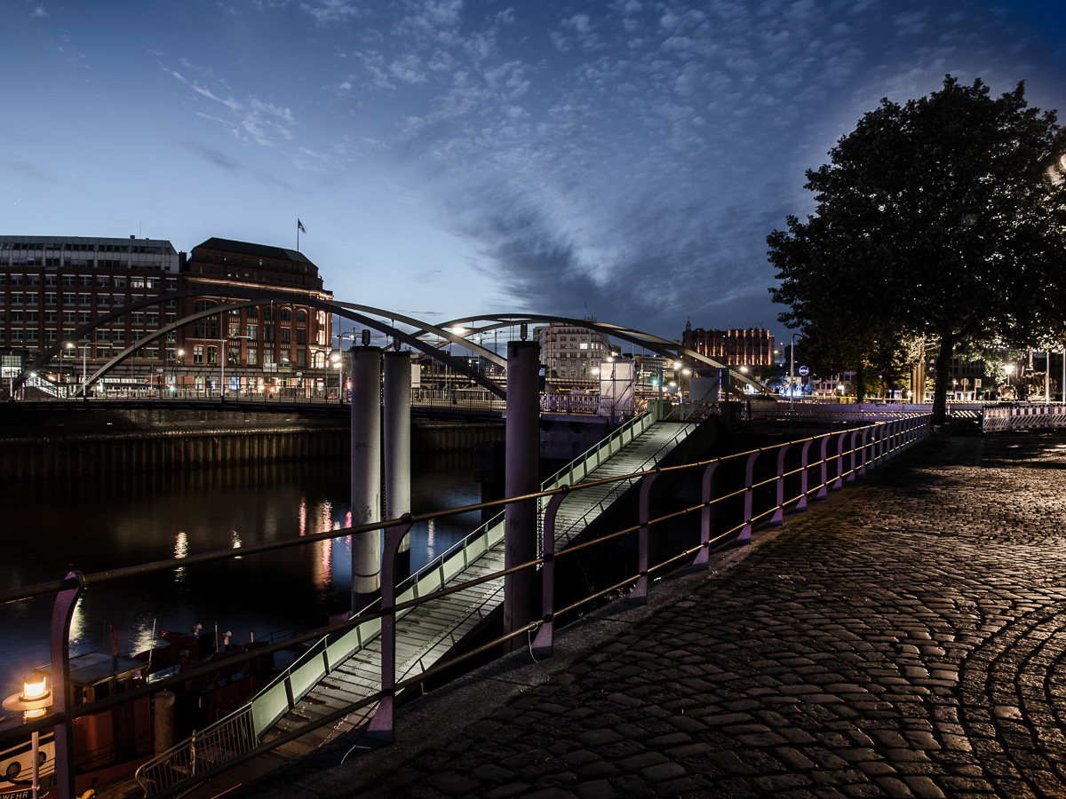 Kehrwieder at night