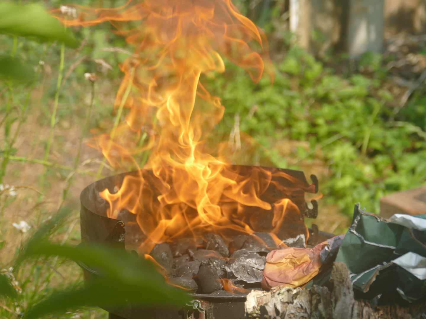 "Kein Feuer ohne Kohle..."