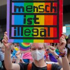 Kein Mensch ist illegal