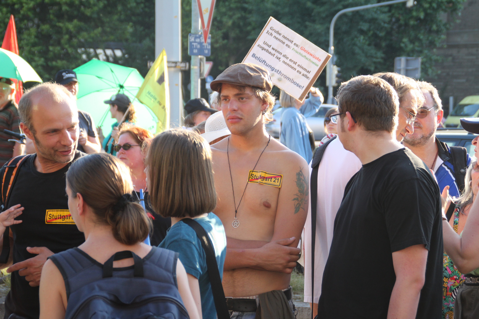 Kein Stuttgart21 auf nackter Haut -MoDEMO Stuttgart K21