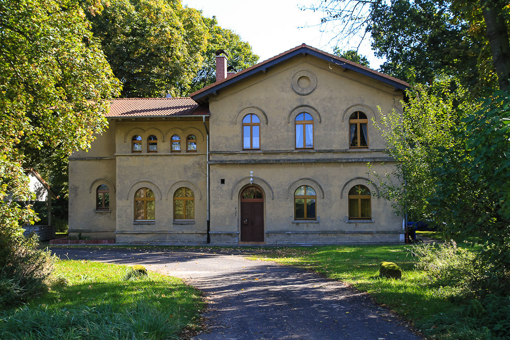 Kein Zug hält mehr (5)