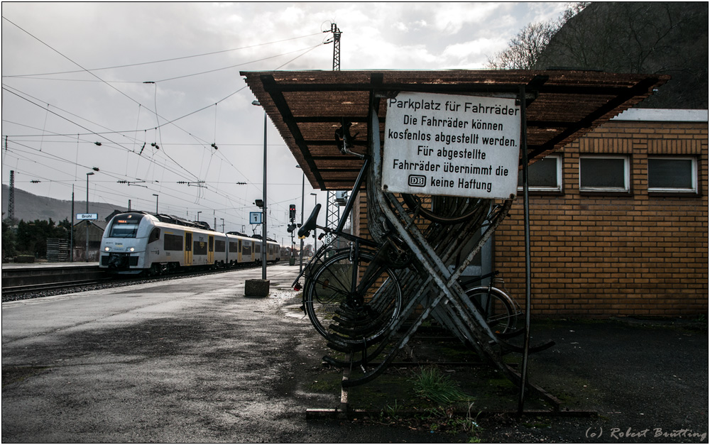 Keine Haftung für abgestellte Fahrräder ...