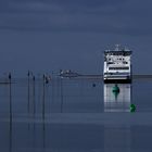 Keine Handbreit Wasser unterm Kiel