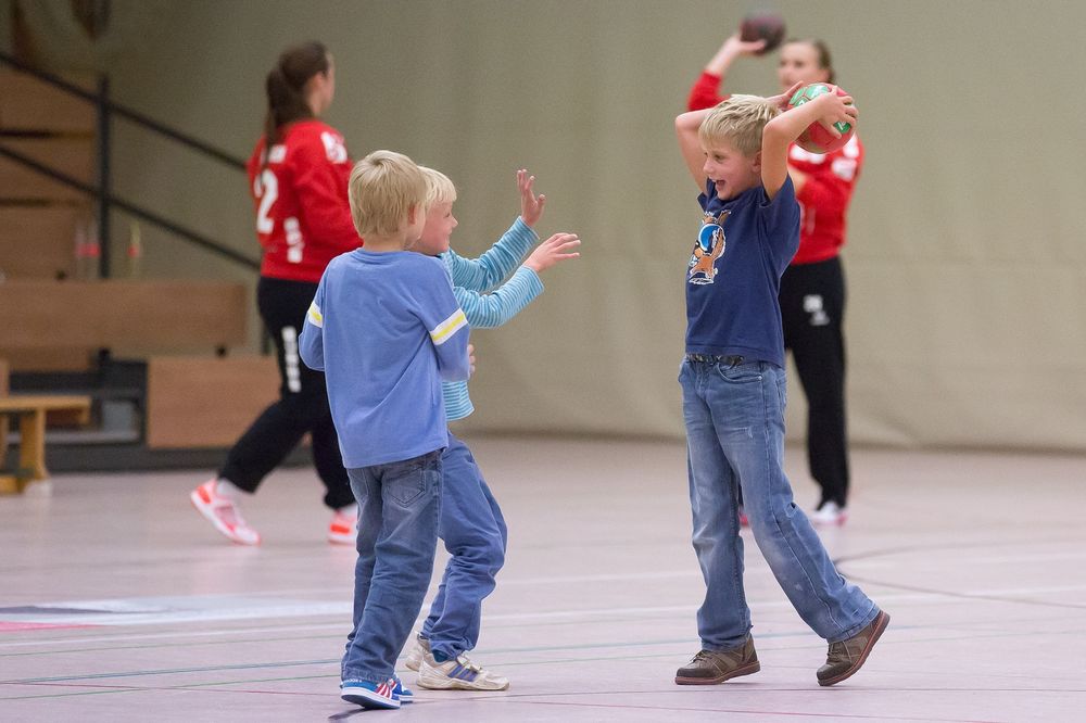 Keine Kinder in den Pausen auf dem Spielfeld.....