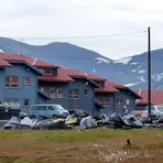 Keine Parkplatzsorgen - Longyearbyen auf Spitzbergen