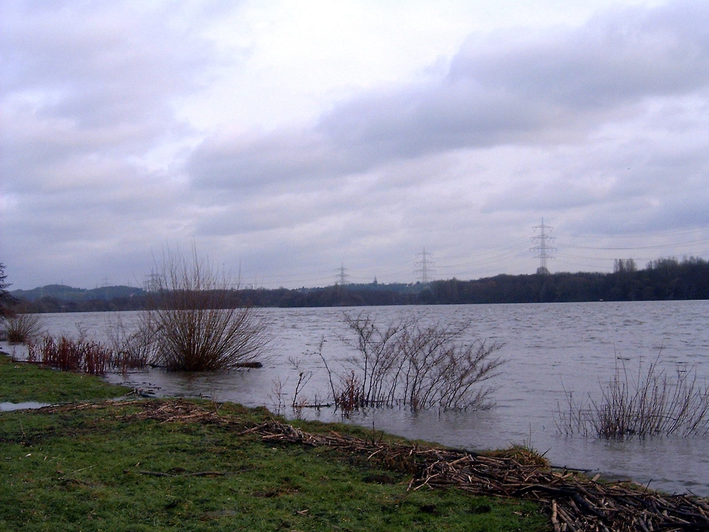 Kemnader See beim Hochwasser der Ruhr 2011