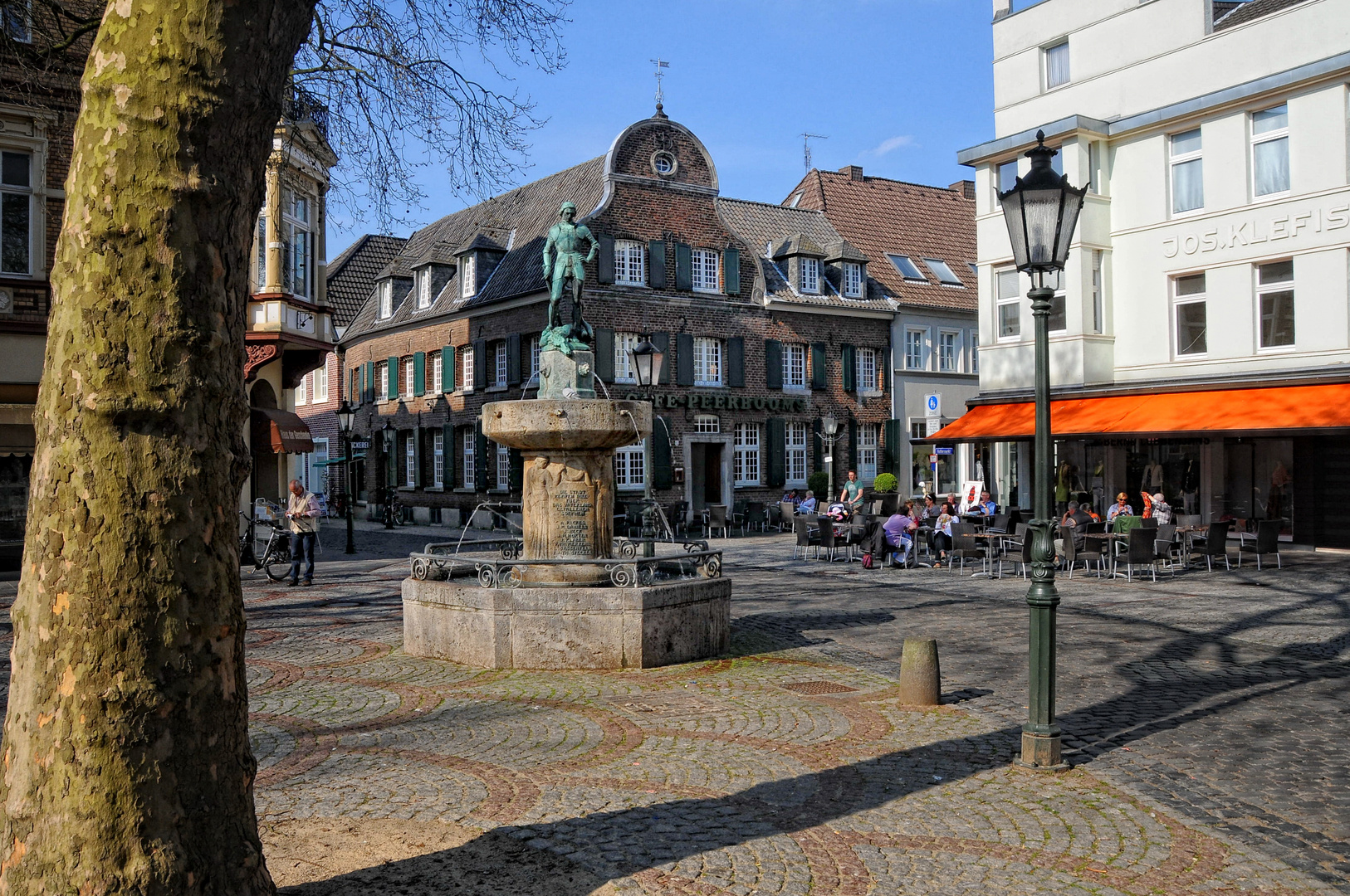 Kempen - Frühling am Buttermarkt