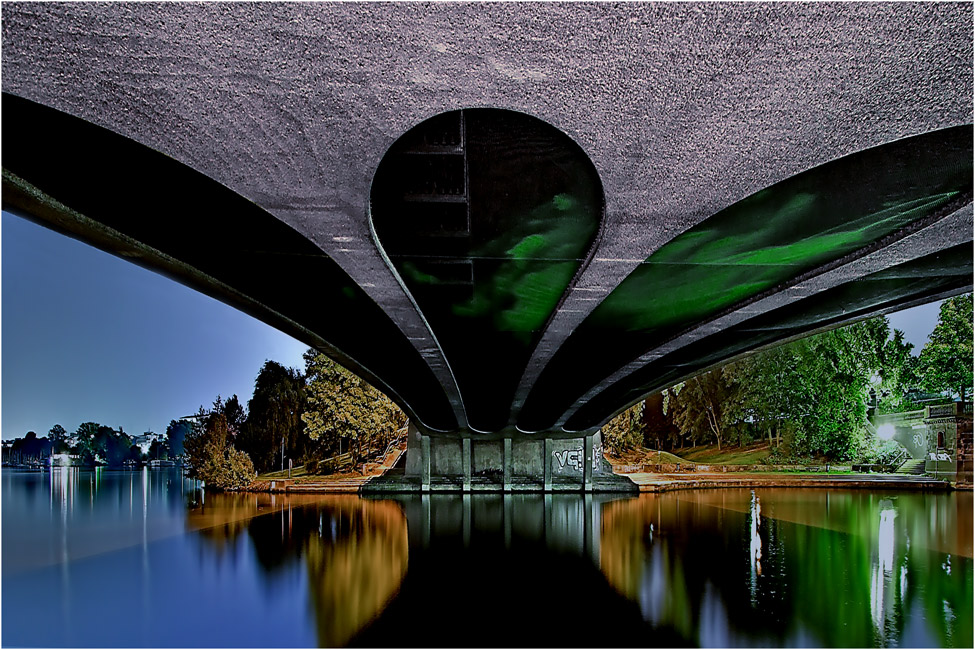 Kennedybrücke