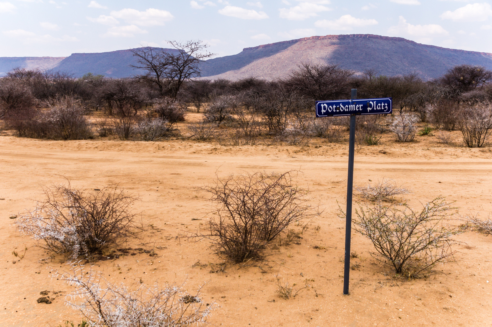 Kennt Ihr den Potsdamer Platz in Namibia?