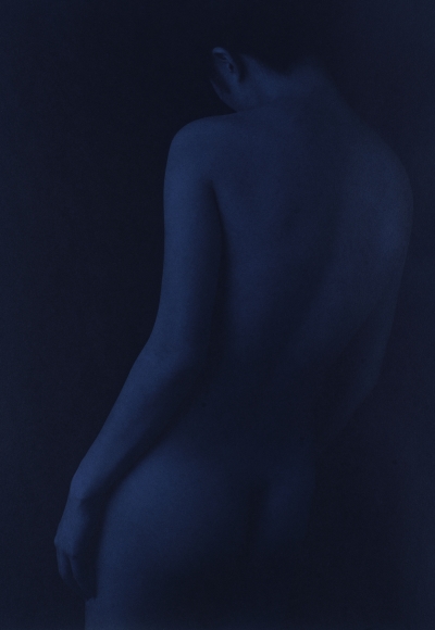 Kenro Izu - Blue - 32