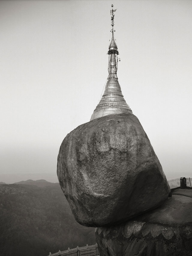 Kenro Izu - Golden Rock Burma -3