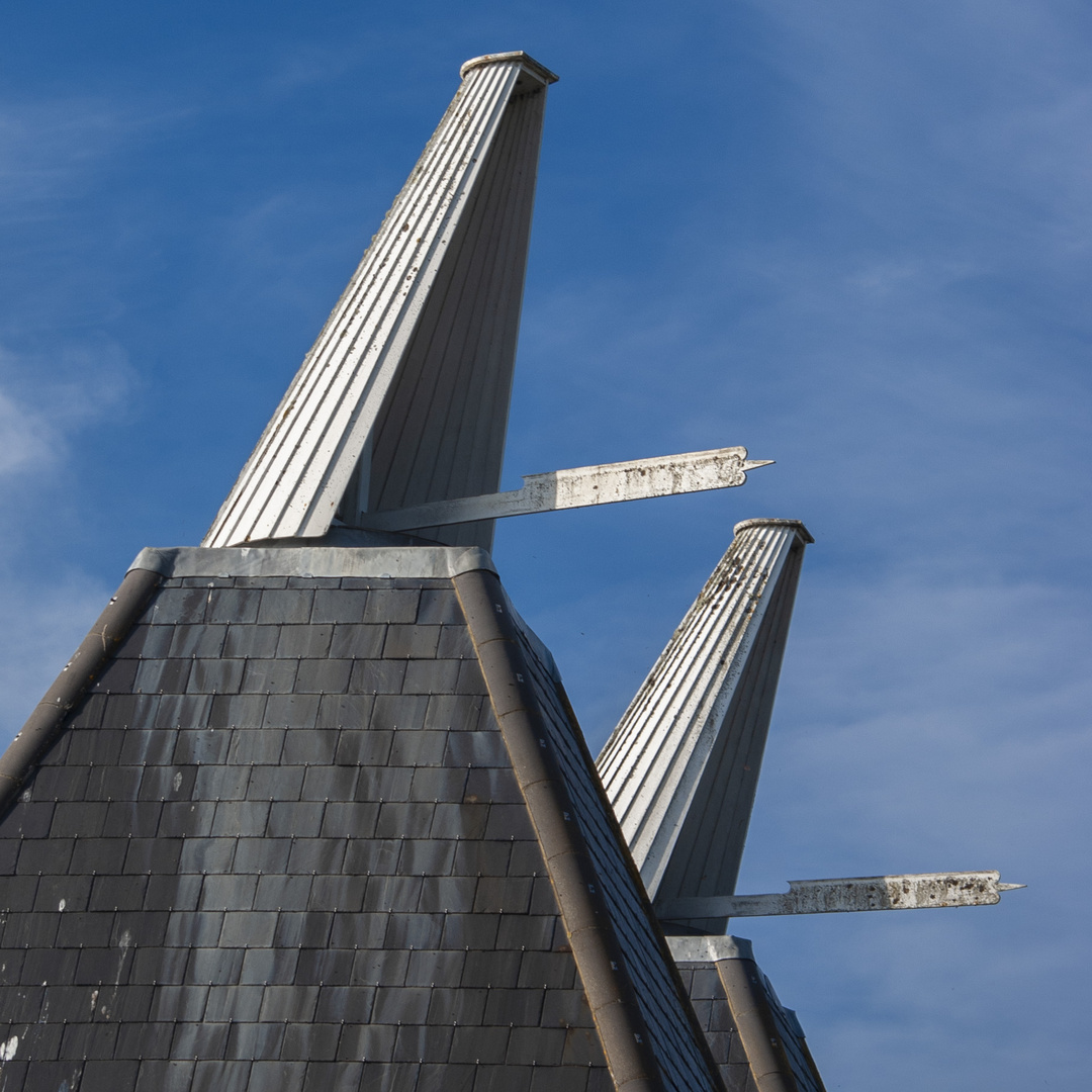 Kent oast houses in autumn sunshine.