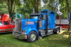 KENWORTH 3