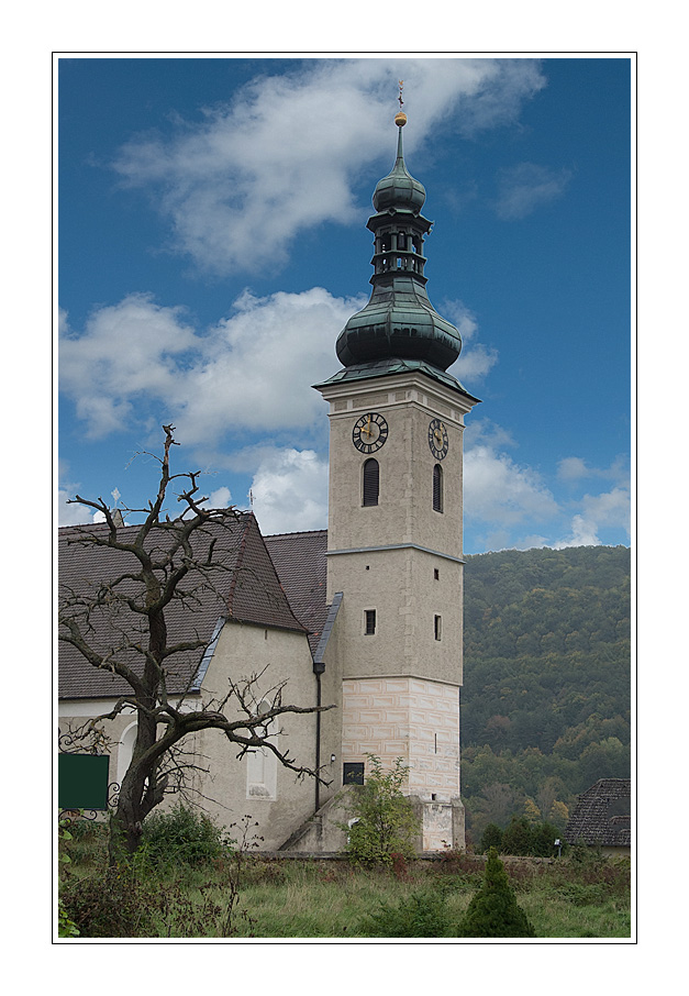 Kerk aan de Donau