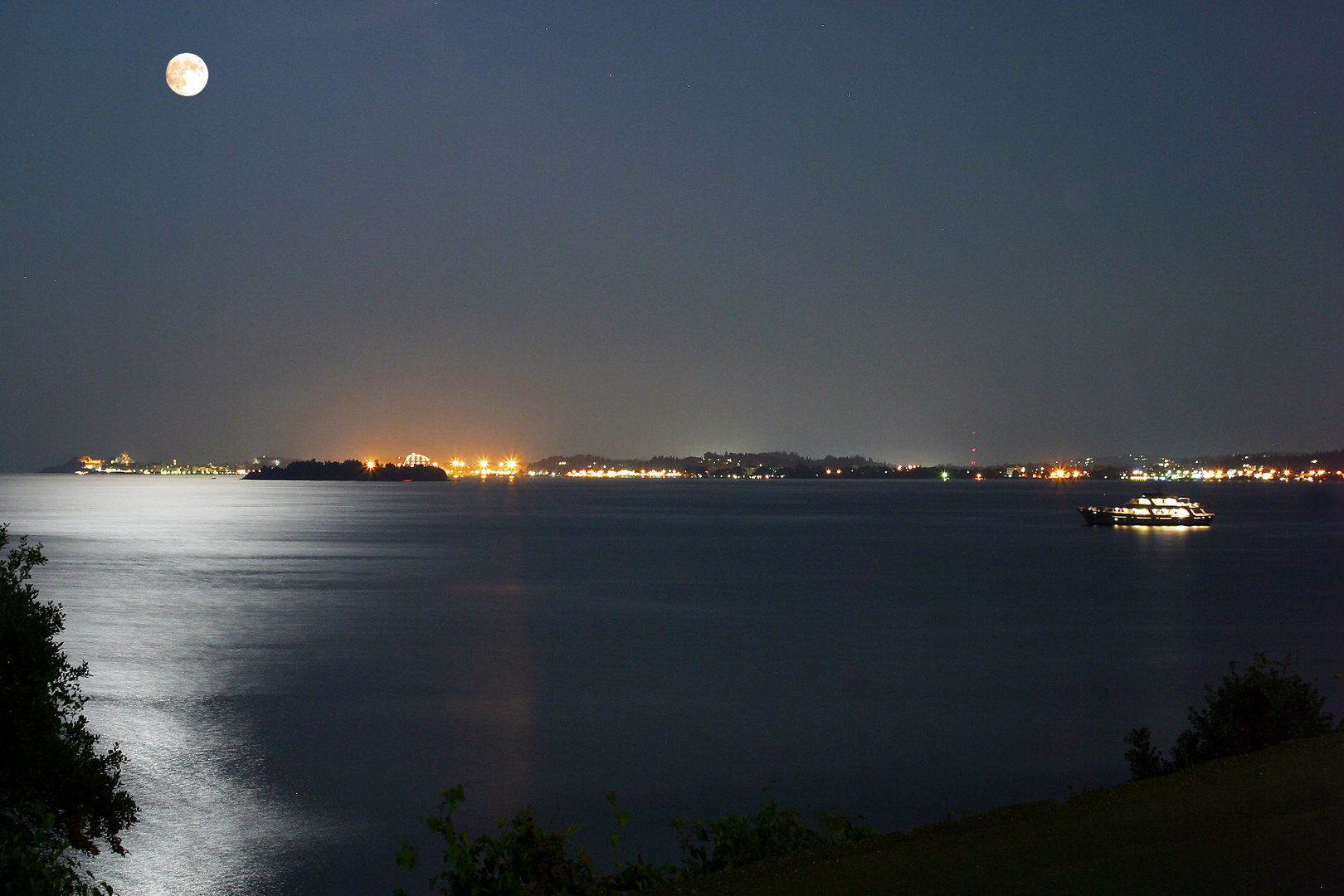 Kerkyra bei Nacht