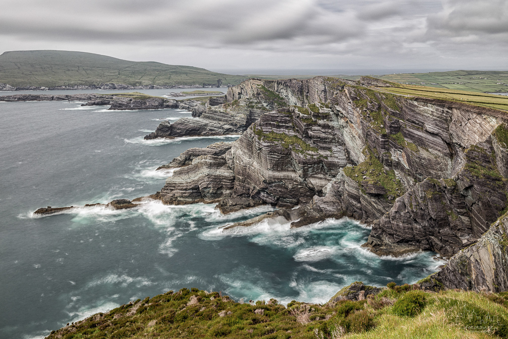 Kerry cliffs