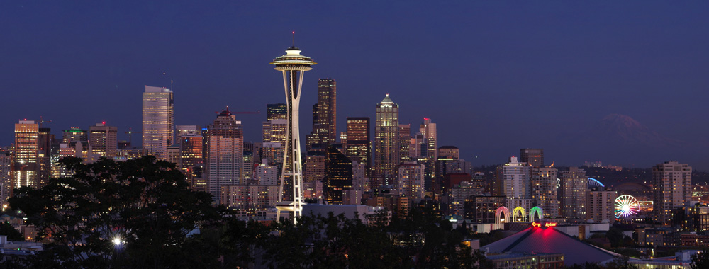 Kerry Park - Seattle skyline by night