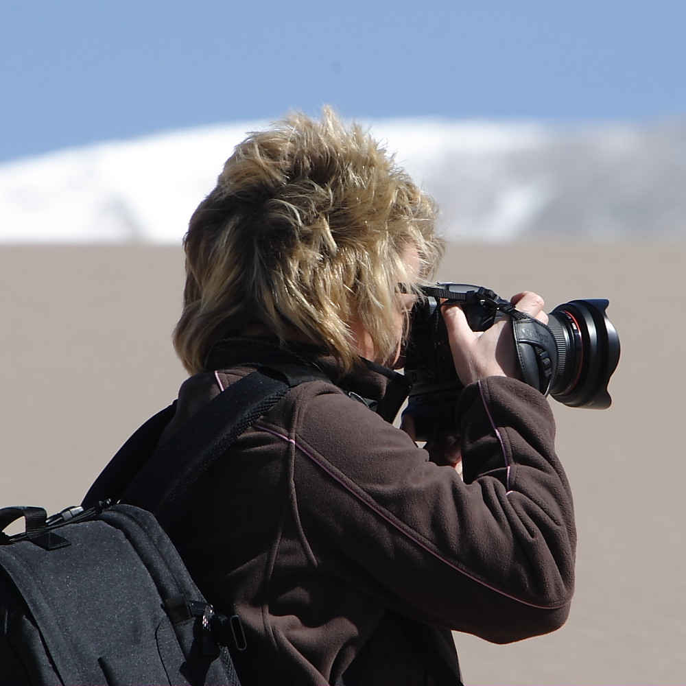 Kerstin in den Great Sand Dunes N.P.